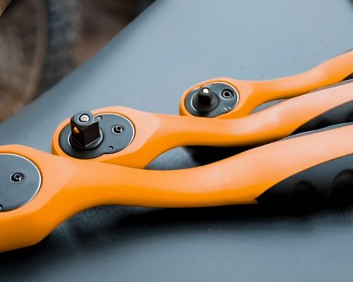 overmolding-process-applications-1024x576